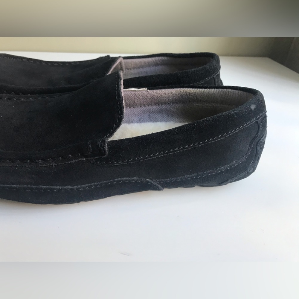 UGG Men’s Ascot Slippers Size: US 6.5 - US 7 - Picture 12 of 16